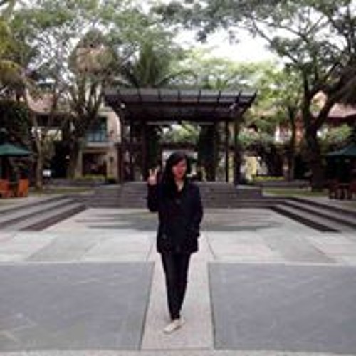 Indri Puji’s avatar