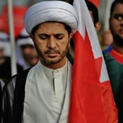 الرادود الحسيني البحراني يوسف الملكاوي يعزي ضحايا التفجير الإرهابي الذي وقع اليوم في القديح القطيف at البحرين