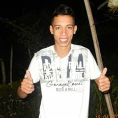 Jhon Éric Batista