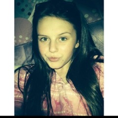 phoebevanden_x