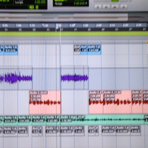 Cocoa tea dub tune in sample