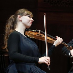Sarabeth Guerra violinist