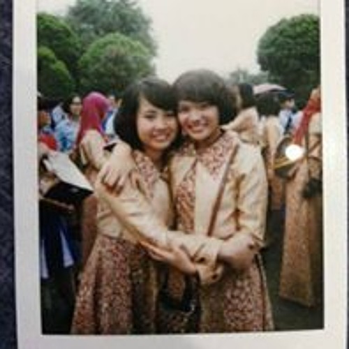 kartini ayu’s avatar