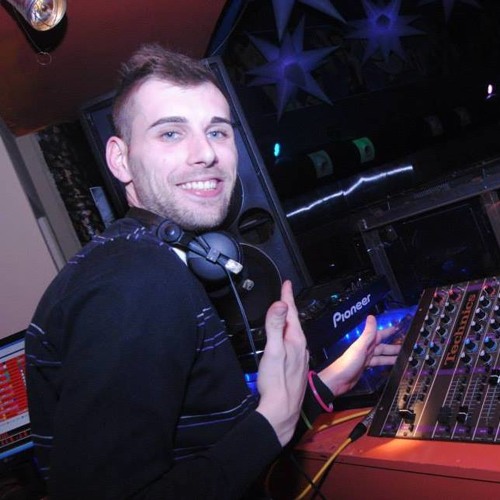 Stream Jimmy Rolle - What? demo no master by jimmy rolle | Listen ...