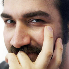 تماشایی؛ حمید حامی