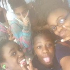 Ahundred Percent Boszz