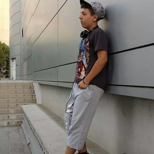 DMC - Eu Om, Tu Regina