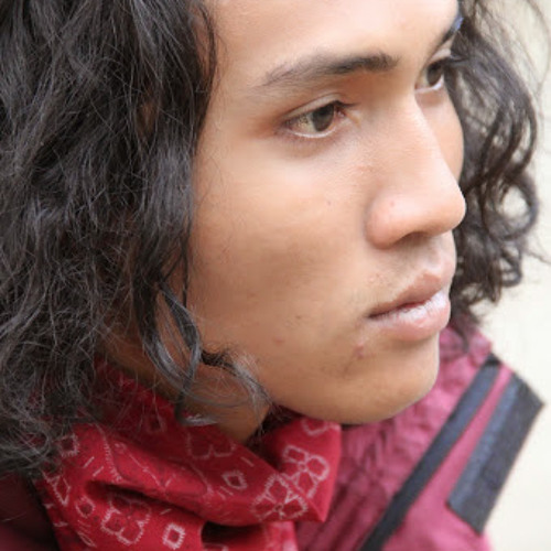 Sisitipsi Aroma Dia Mp3 Enak