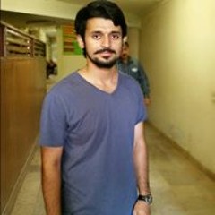 Main pyar tu wad tenu pyar karaa tenu sajda sohnay lakh war karaa - (4songs.PK).mp3