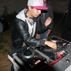 D-Fussion.