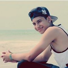 Livington Piza Tomala