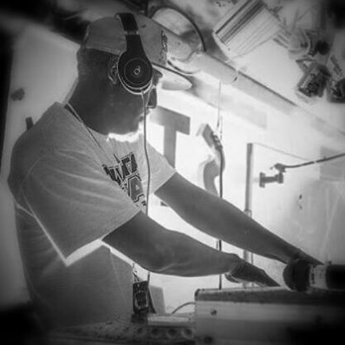 DJ Tunnelman Standing Still