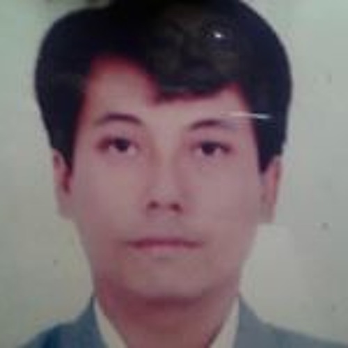 ထူး တာရာ မ​်က္​စိမိွတ္​ထားတယ္​