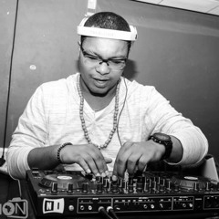 Mario (SkipperAfrobeat)