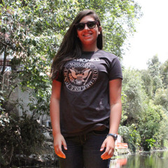 Victoria Martinez 115