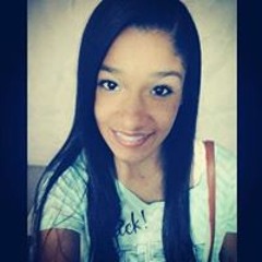 Stefany Silva 29
