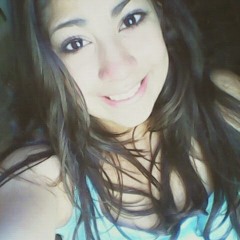 Larissa Martins 128