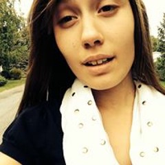 Britnie Pinsonneault