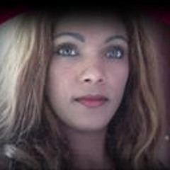 Alessandra Gonçalves 30