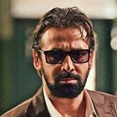 كيف لا او انتي لستي ملاكي