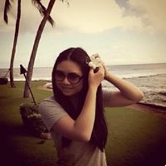 Kristen Tangsombatvisit