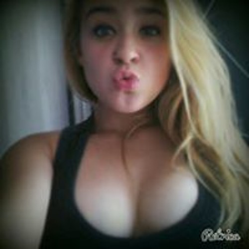 Karolina Souza 10’s avatar