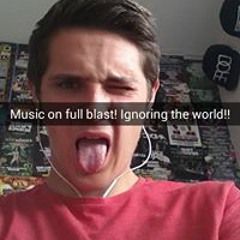 Lewis Fielder-Beech 1