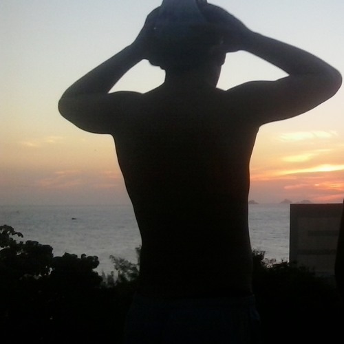 MC FALCÃO   BANDIDO TAMBÉM DANÇA ♪ SERRINHA