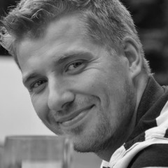 Marc Dekker 3