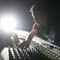 Wipooh Wisaritpaisan