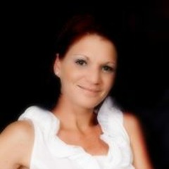 Angela-Psychic Swiegers