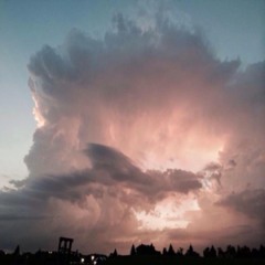 skies_flashing