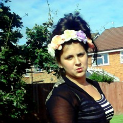 zoeyylloydx