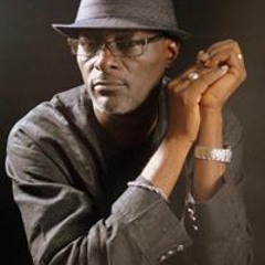 Ibi Sofekun Firekiss