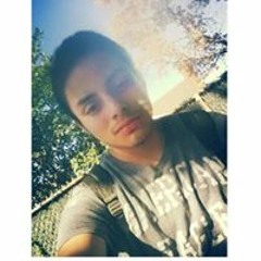 Roger Flores 36