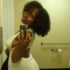 Arielle LykPoison Flores