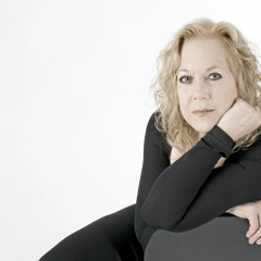 ann-malcolm-2