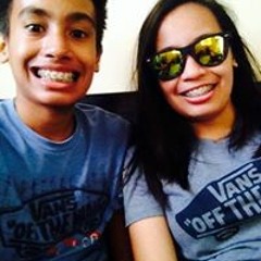 Kenieszka Ossil Bacas