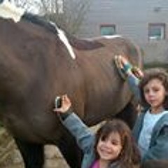 Yannbg Sharleyn Coutard