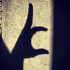 Sasi Königin Absurdistan