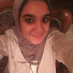 Farah Tarek 19