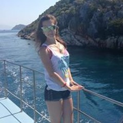 Anna_brown