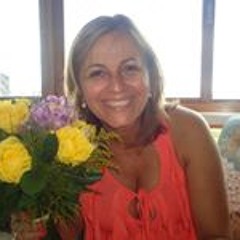 Simone Radomsky Viapiana