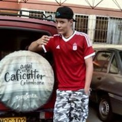 Luis Arredondo 25