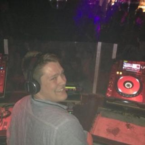 Cinima Skrillex remix (DJ Donohue Edit)
