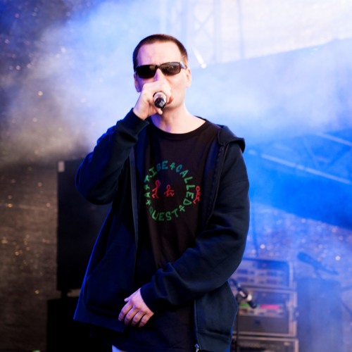 eskay heiter bis wolkig
