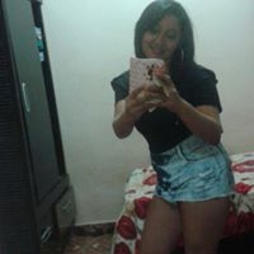 Luana Olivera’s avatar
