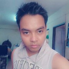 ခင္ ညႊန႔္ရီ