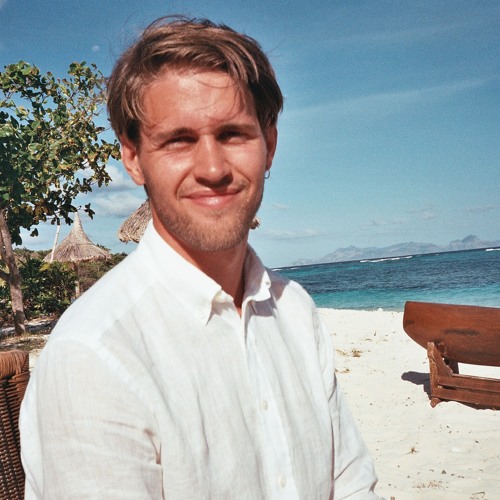 HENRIK LØDØEN
