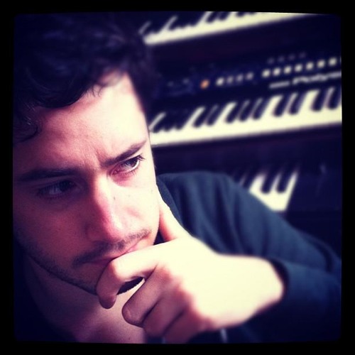 naive machine random beats.mp3